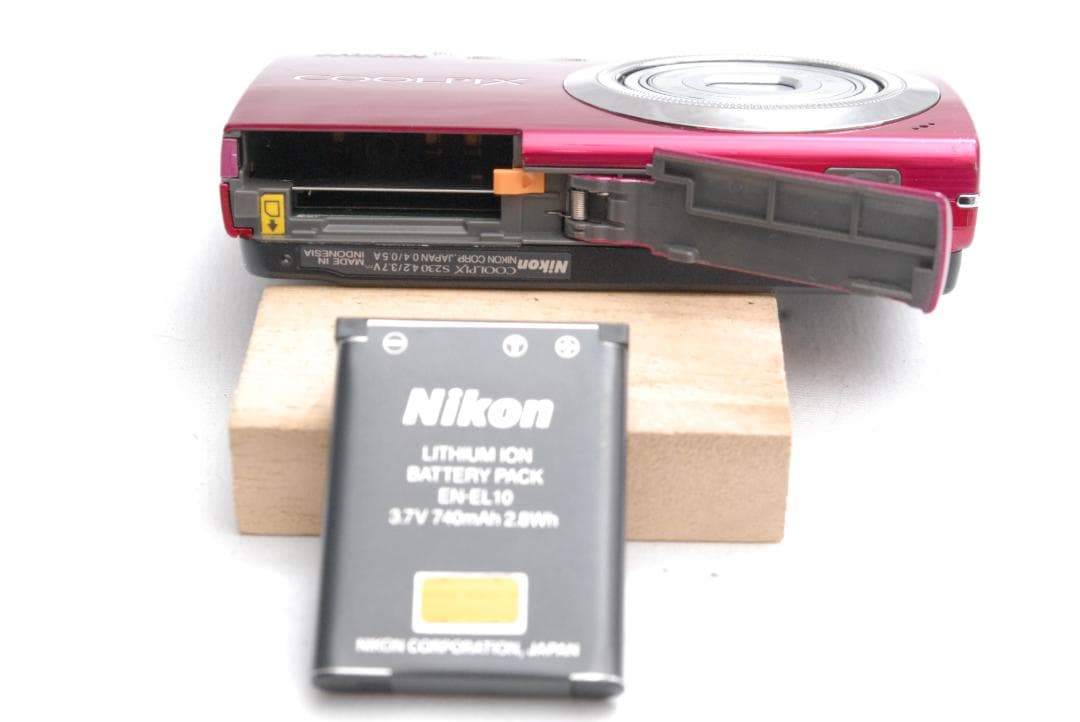 Nikon coolpix S230 （良品）