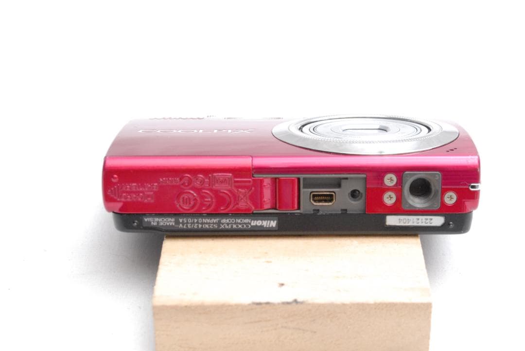 Nikon coolpix S230 （良品）