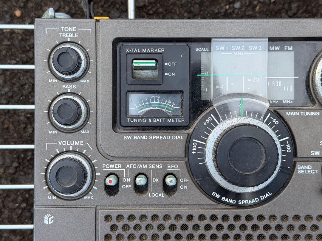 今週限定値下げ　SONY　スカイセンサーICF-5900 カバー付き