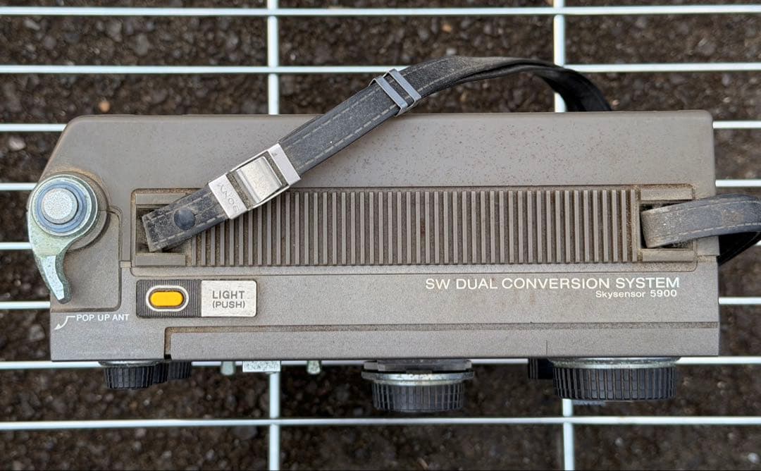 今週限定値下げ　SONY　スカイセンサーICF-5900 カバー付き