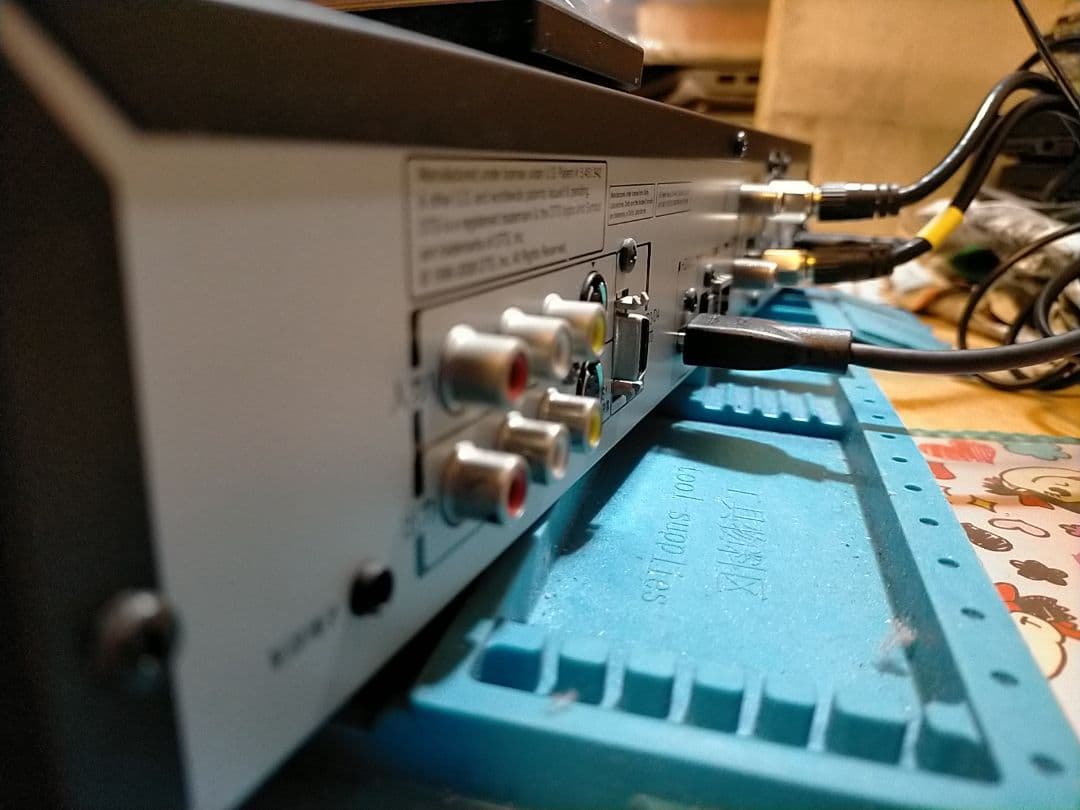 東芝HDD＆DVDレコーダー　RD-E305K・リモコン+HDMI付