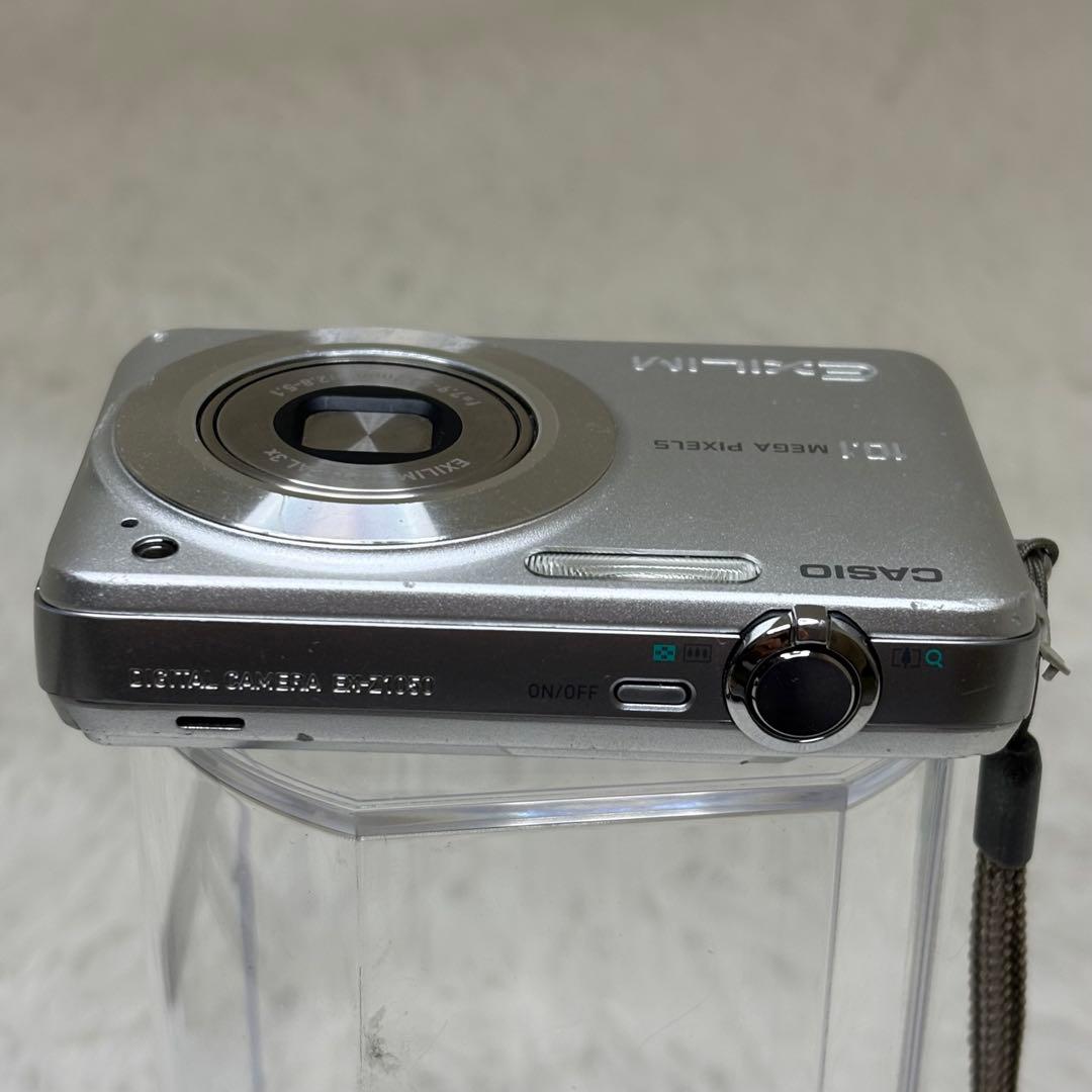 CASIO カメラ　エクシリム　EX-Z1050 シルバー コンデジ　動作品