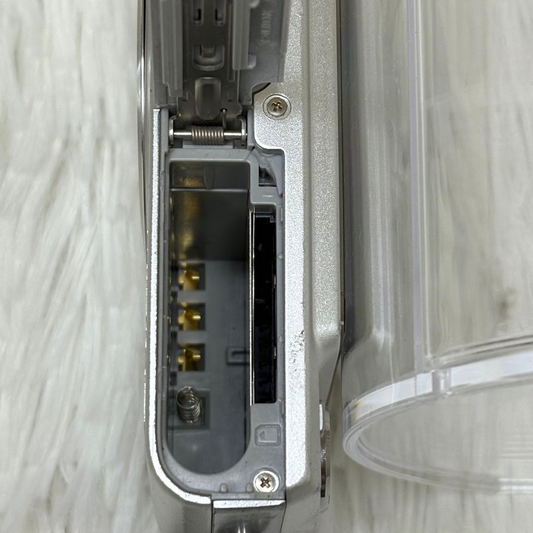 CASIO カメラ　エクシリム　EX-Z1050 シルバー コンデジ　動作品