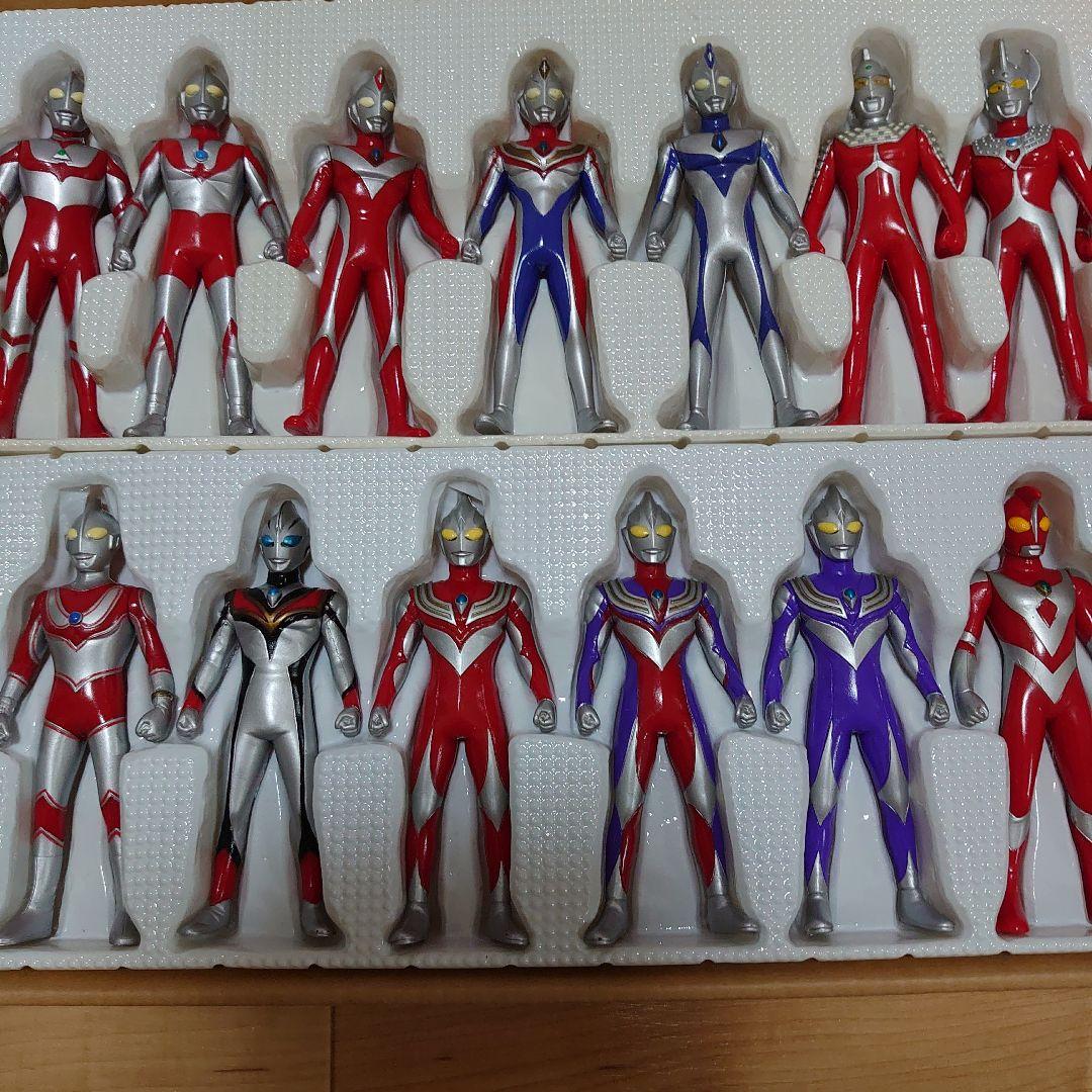 【USED】ウルトラヒーローベスト21／フィギュアセット／ウルトラマン