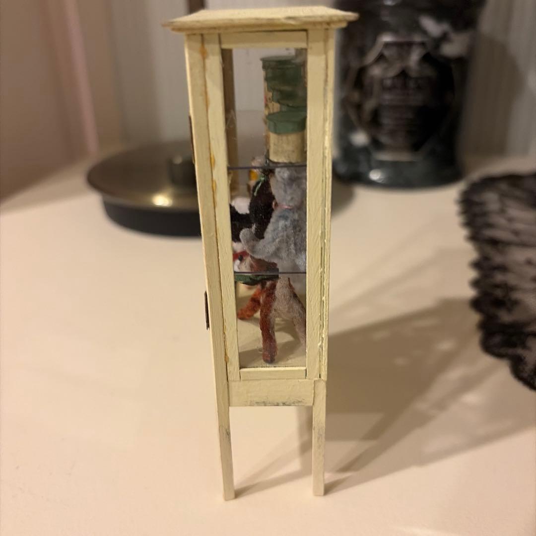 pansbearさん ミニチュアベアキャビネット