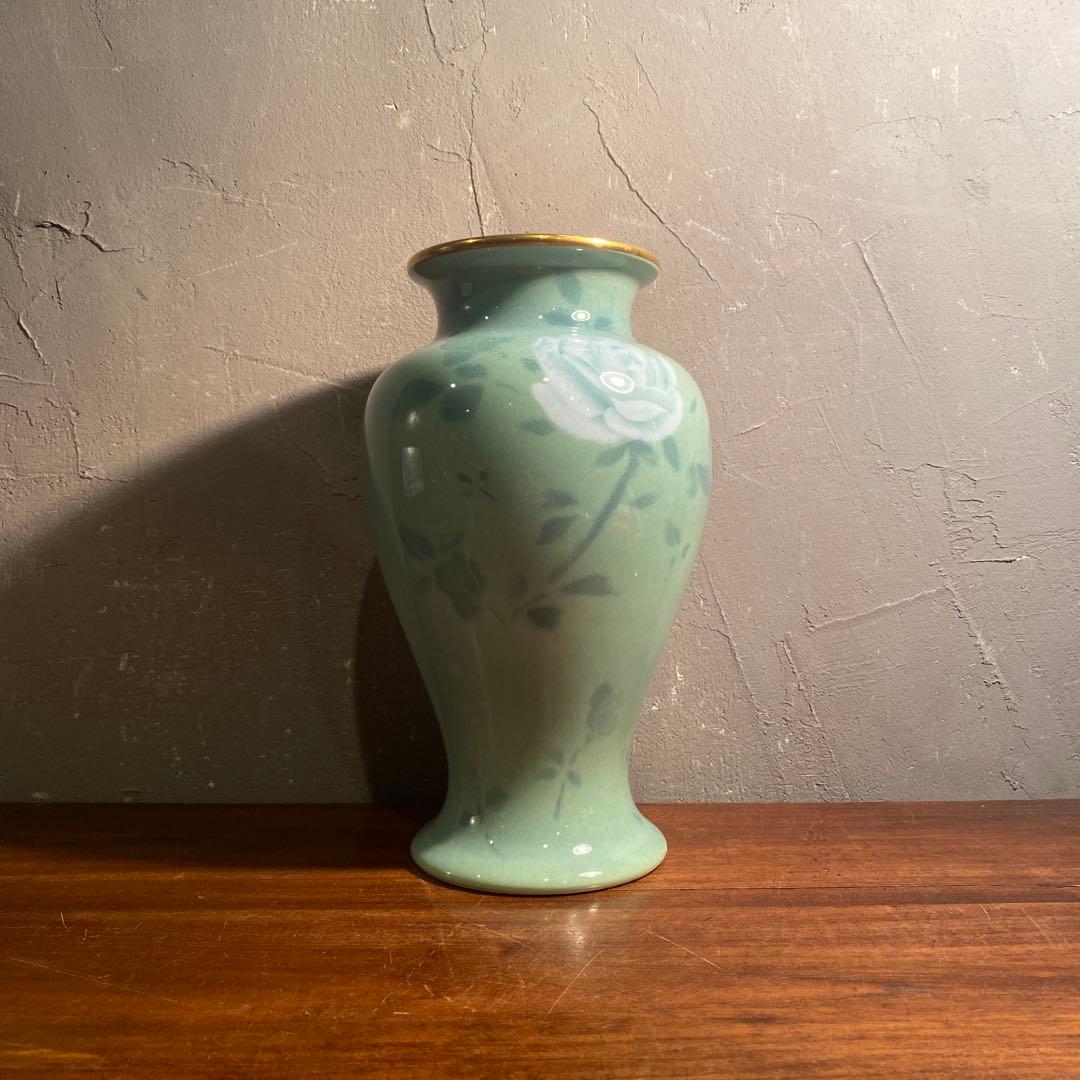 有田焼 深川製磁 彩色磁絵 ローズ 祭型洋花生 花瓶 金彩 花器 共箱