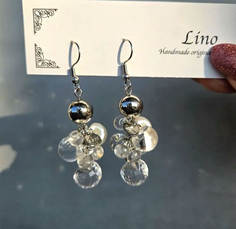SALE クリアピアス じゃらじゃら シルバーピアス 鈴丸ビーズ 透明
