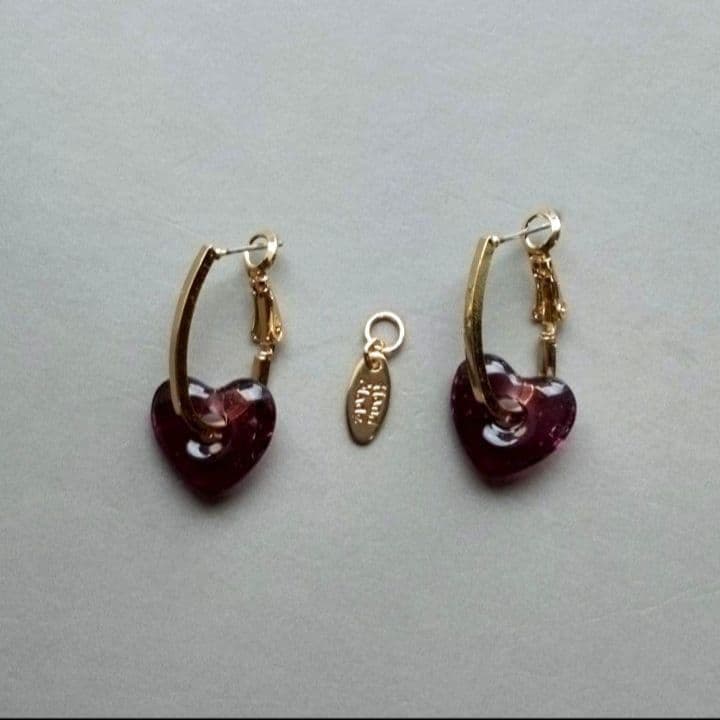 ①ガラスハートバイカラー②レッドスクエア③パープルガラス④パープルガラスハート