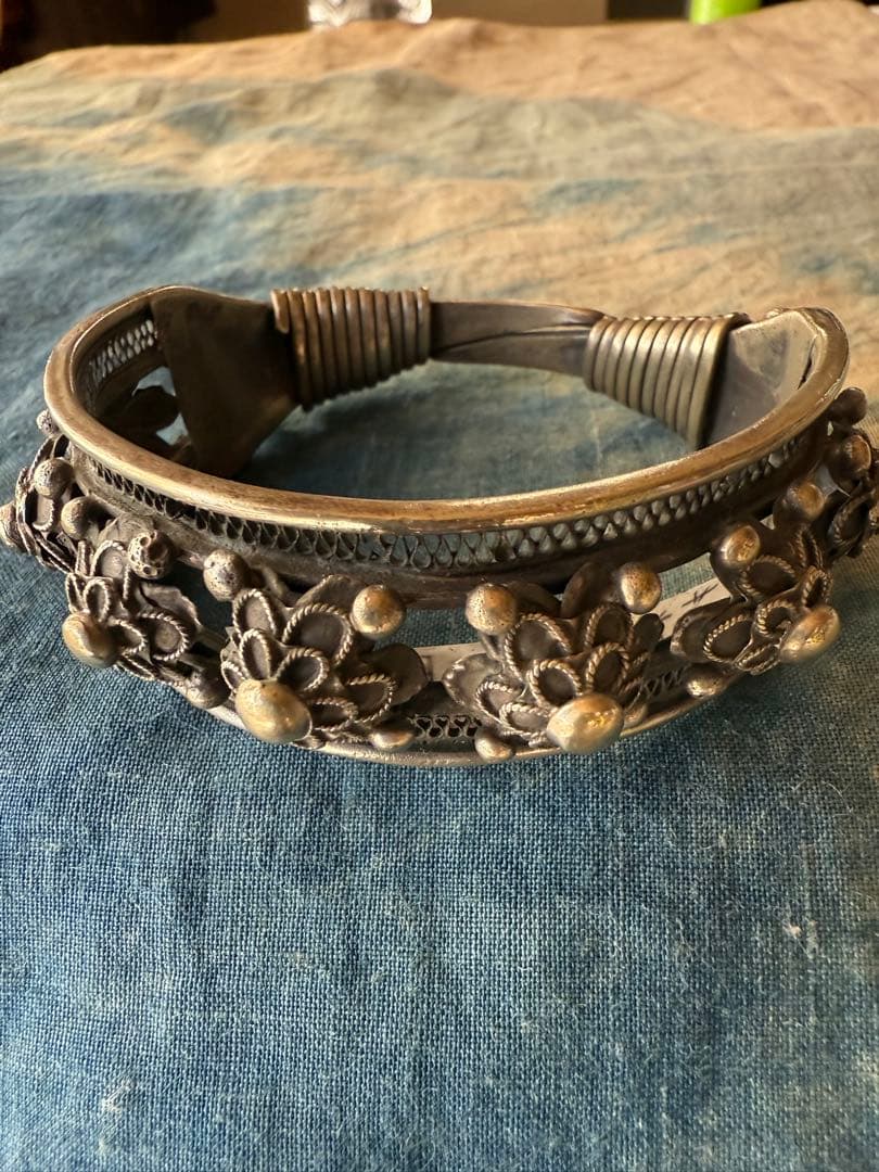 ◯ビンテージ ミャオ族のバングル　Ｓ14