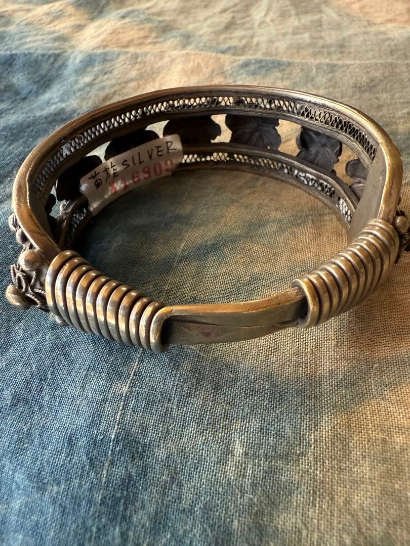 ◯ビンテージ ミャオ族のバングル　Ｓ14