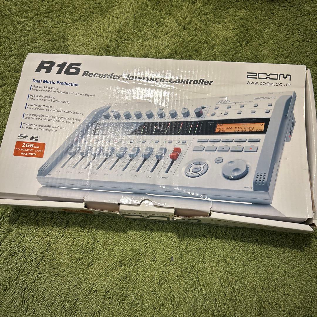 ZOOM R16 マルチトラックレコーダー