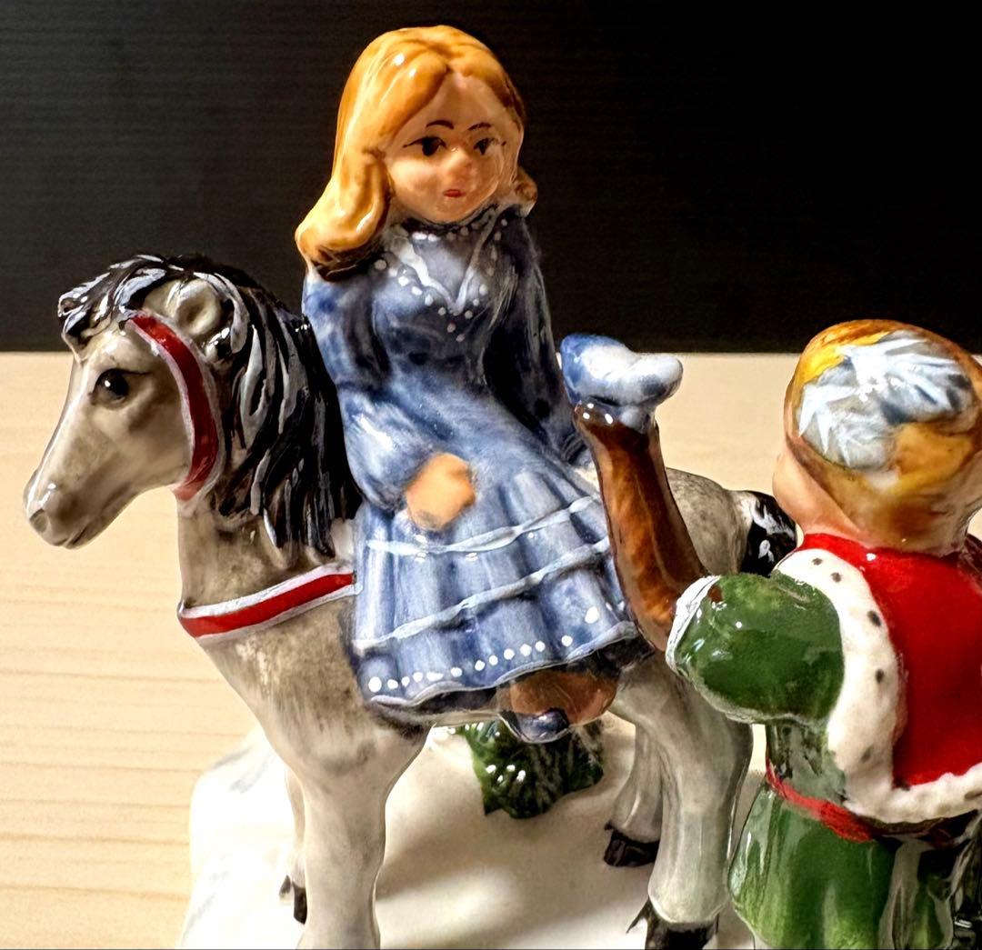 ビレロイ&ボッホ　フェアリーテールパーク　“シンデレラ“ キャンドルホルダー