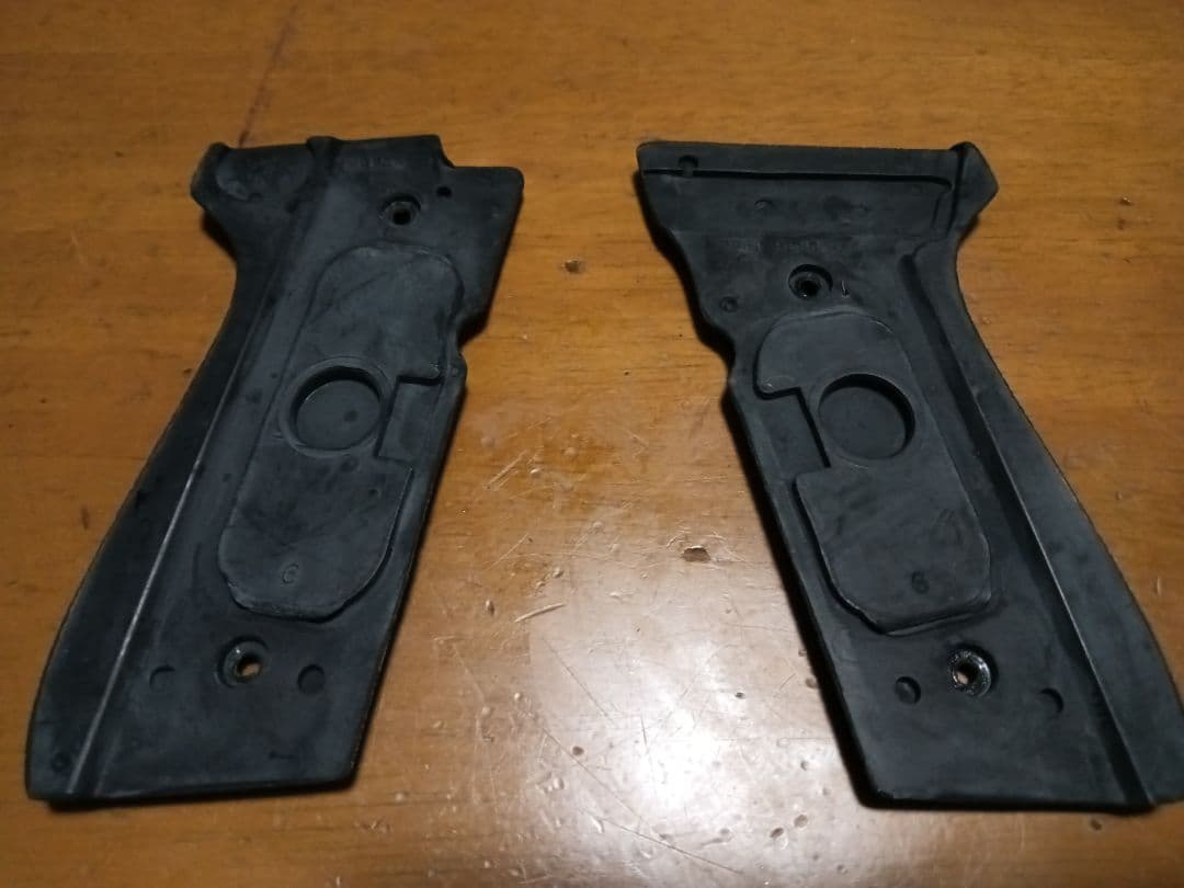 ベレッタM92F 用 ラバーグリップ