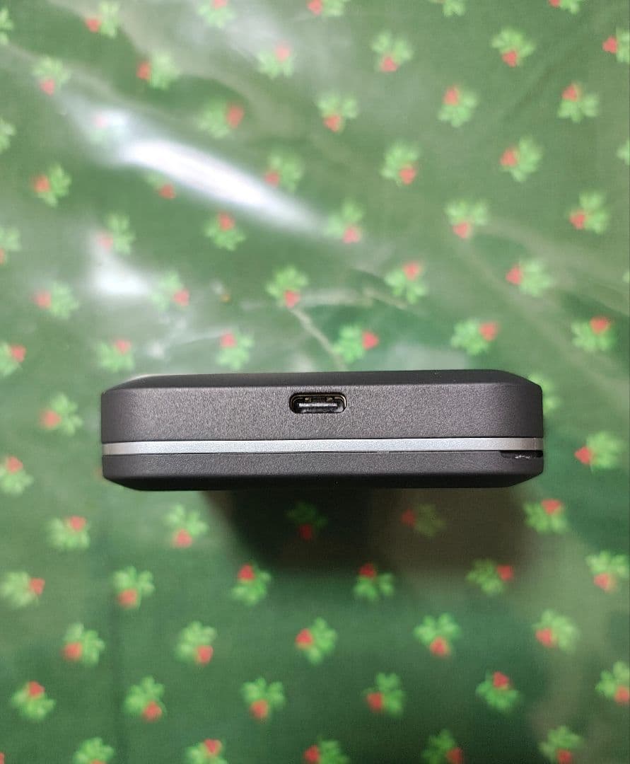 富士ソフトFS040W モバイルルーター 短期試用 未使用に近いです