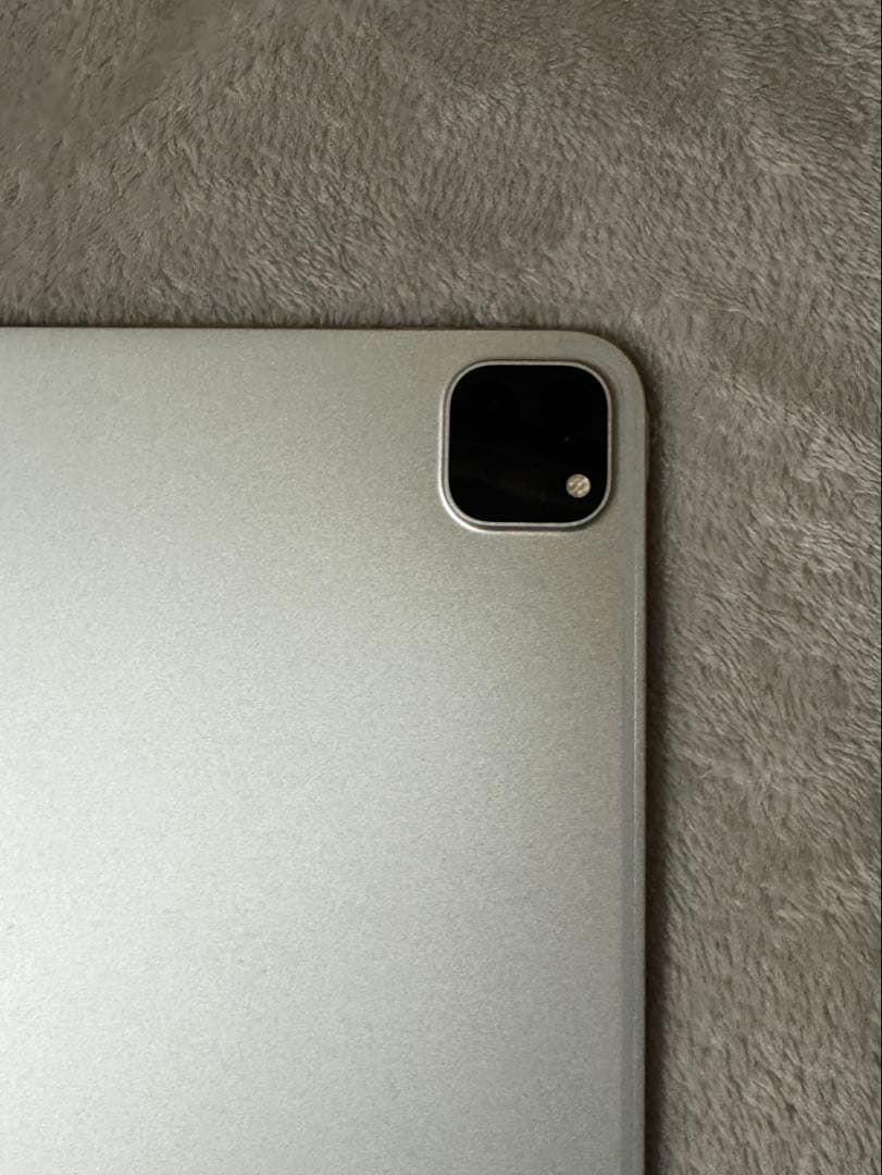 Apple iPad pro 11インチ 第3世代 シルバー