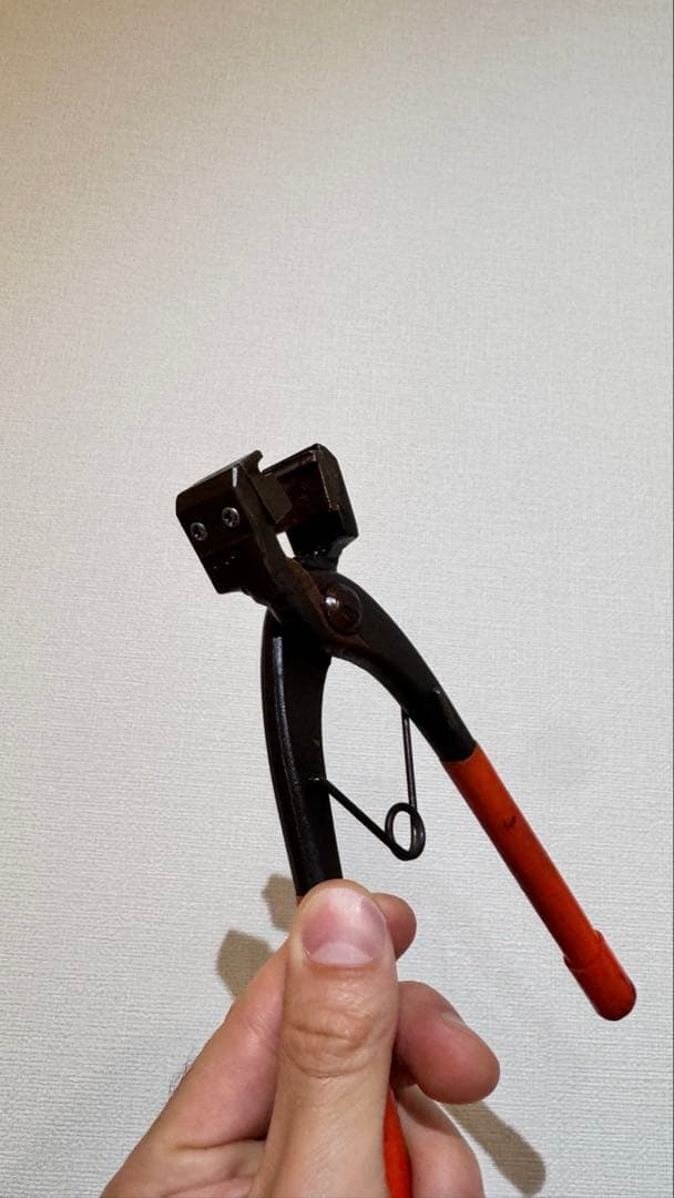 靴紐取り付け工具　靴作り　靴修理　革　端切れ工具　道具　コテ　鏝　革包丁