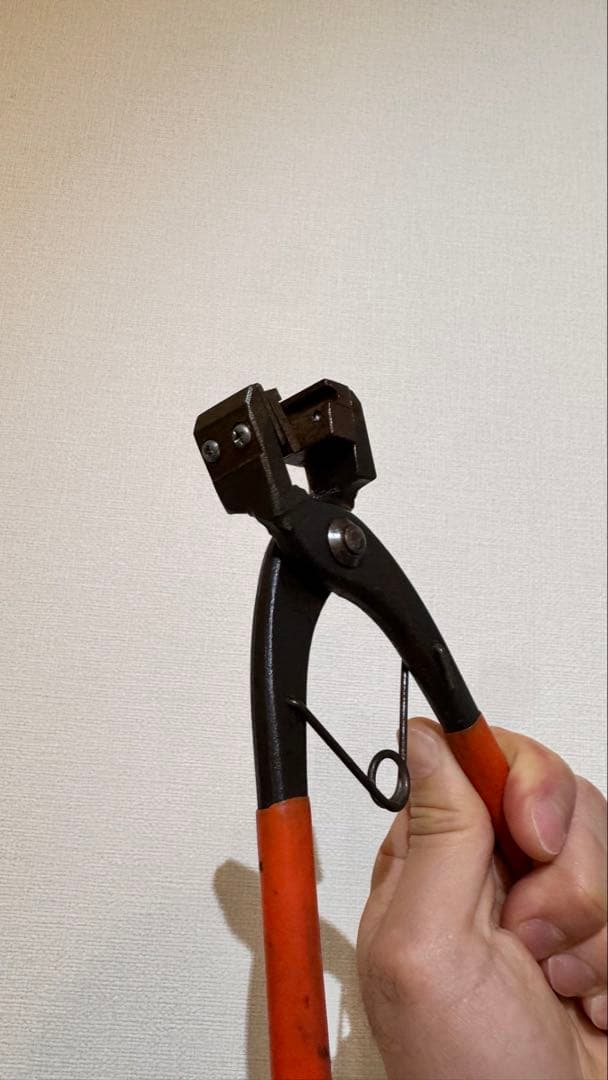 靴紐取り付け工具　靴作り　靴修理　革　端切れ工具　道具　コテ　鏝　革包丁