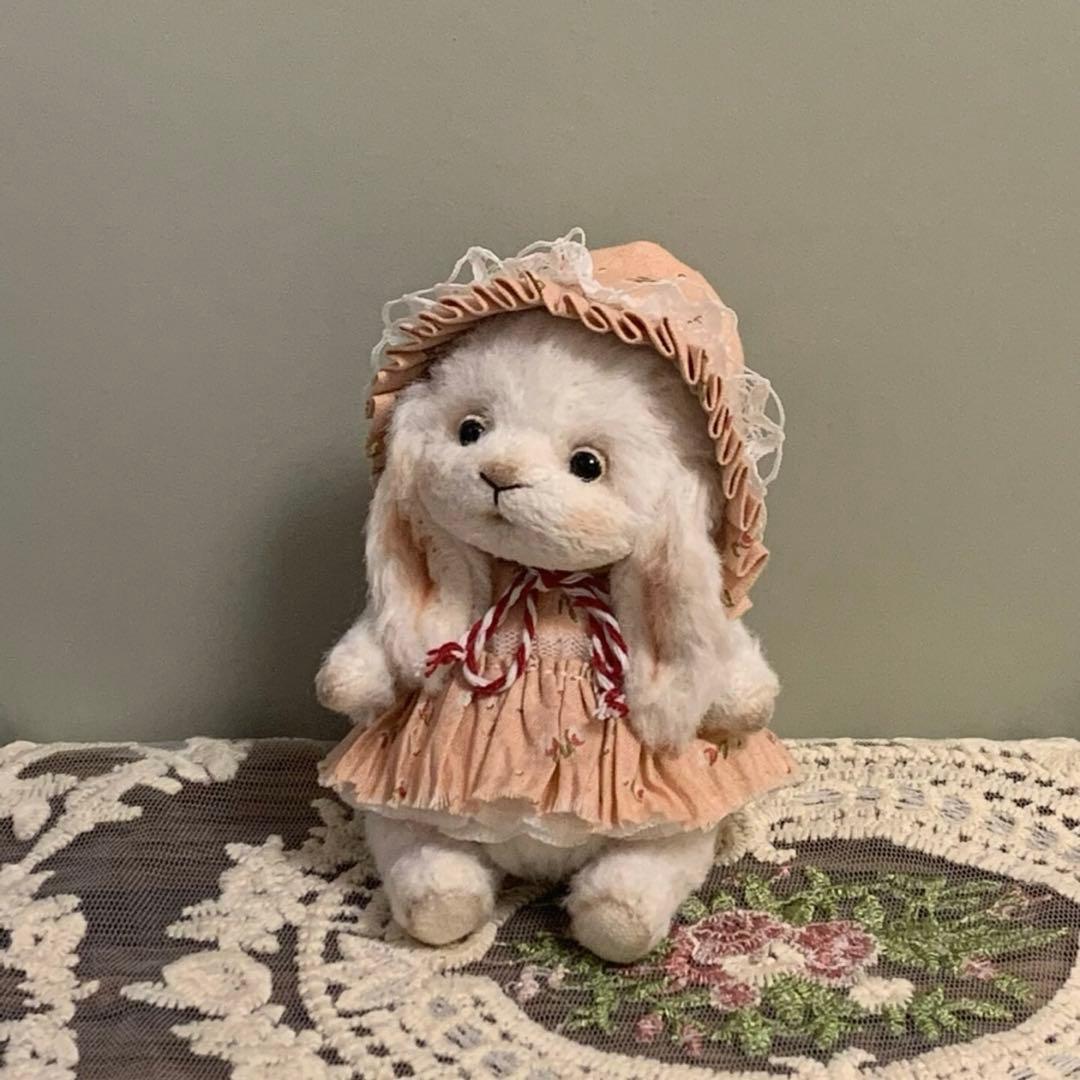 垂れ耳うさぎちゃん アーティストベア 海外作家様 ハンドメイド ぬいぐるみ