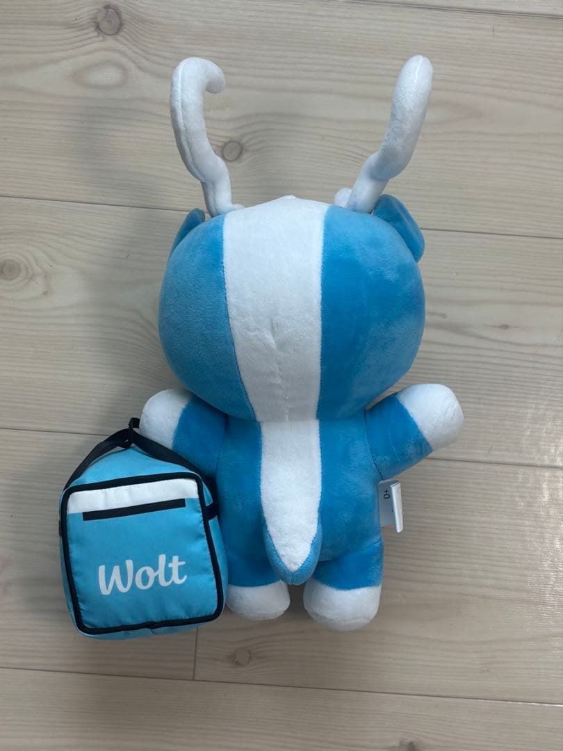 Wolt ぬいぐるみ
