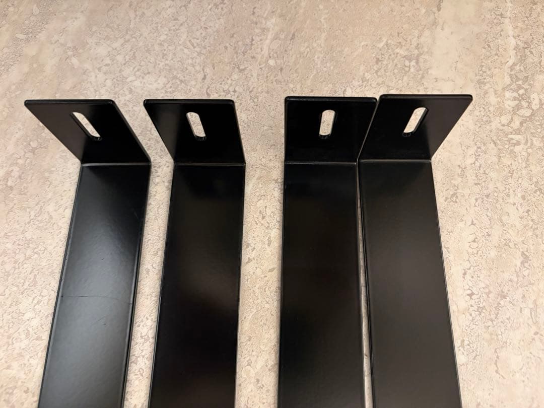 PREDUCTS　PC Mount - L - 高さ60cm / Black