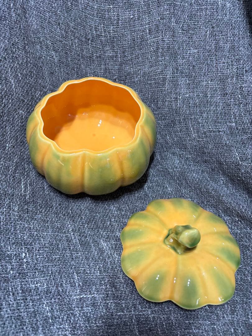 Bordallo Pinheiroかぼちゃ陶器
