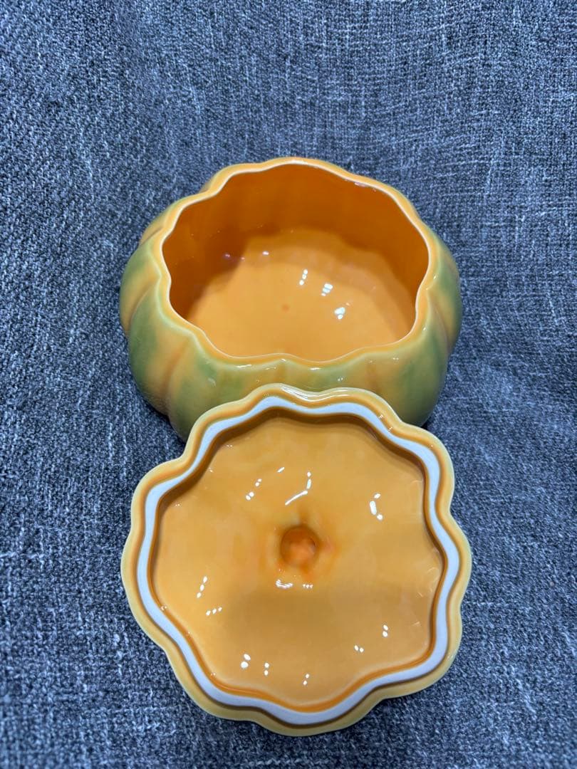 Bordallo Pinheiroかぼちゃ陶器