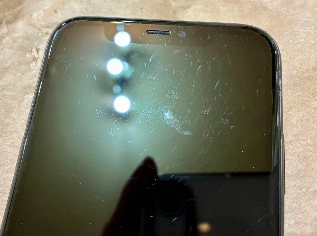 iPhone 11 64G SIMフリー 1