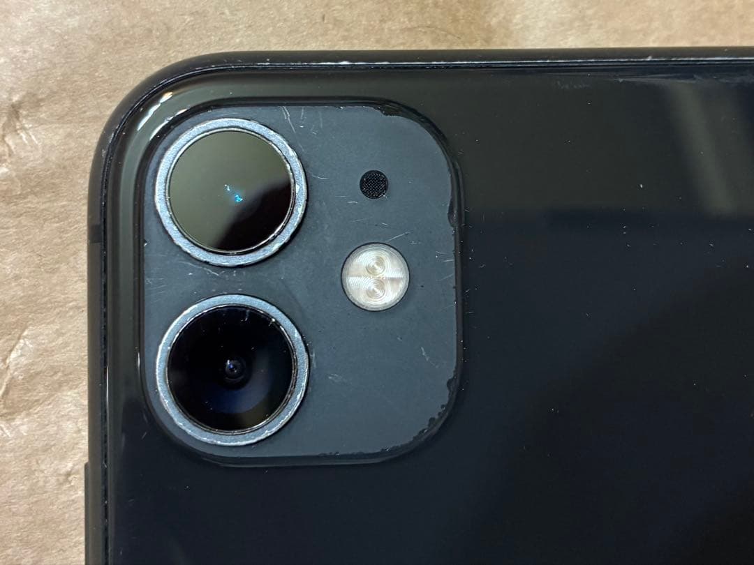iPhone 11 64G SIMフリー 1