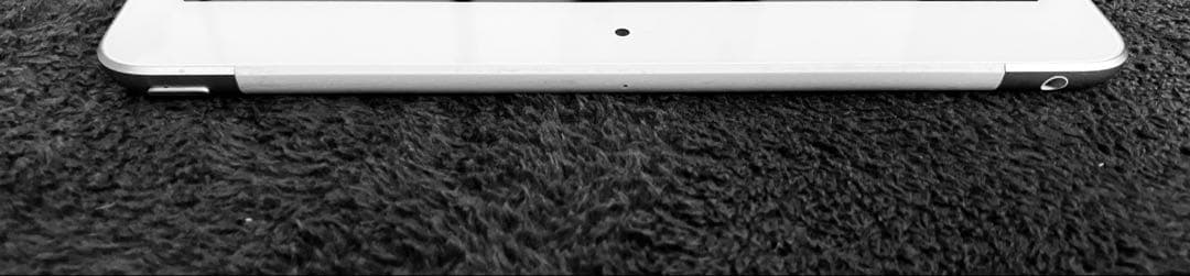 Apple iPad (第5世代) 128GB ゴールド