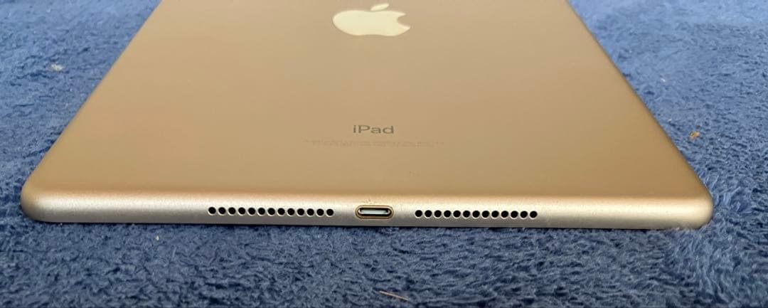 Apple iPad (第5世代) 128GB ゴールド