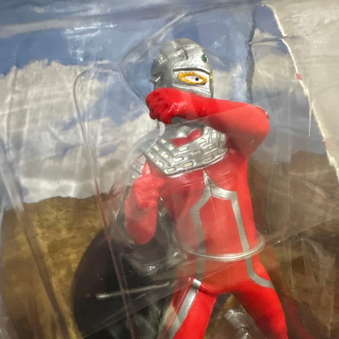 新品未開封円谷プロウルトラセブンフィギュアコレクション　宇宙怪獣エレキング