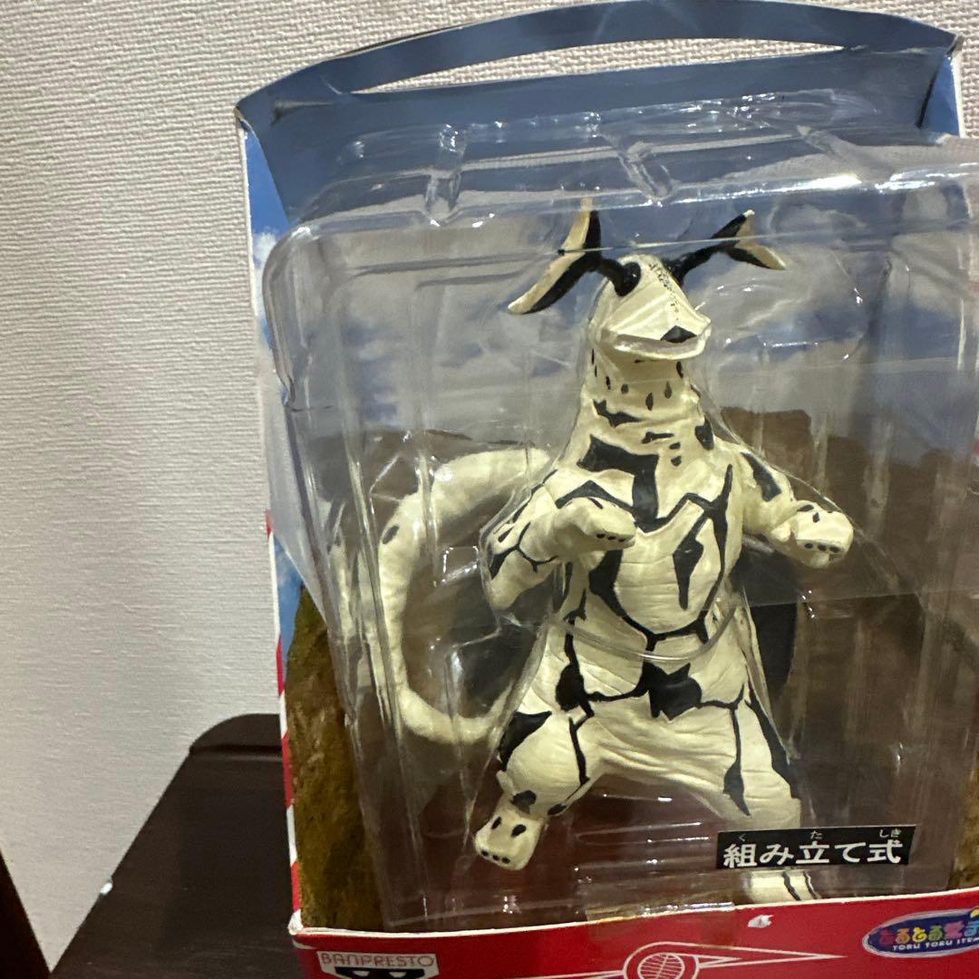 新品未開封円谷プロウルトラセブンフィギュアコレクション　宇宙怪獣エレキング