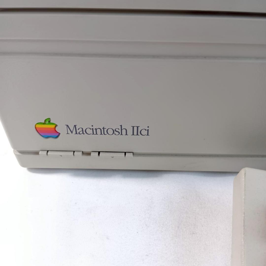 Macintosh IIfx本体＋純正キーボード＆マウスセット