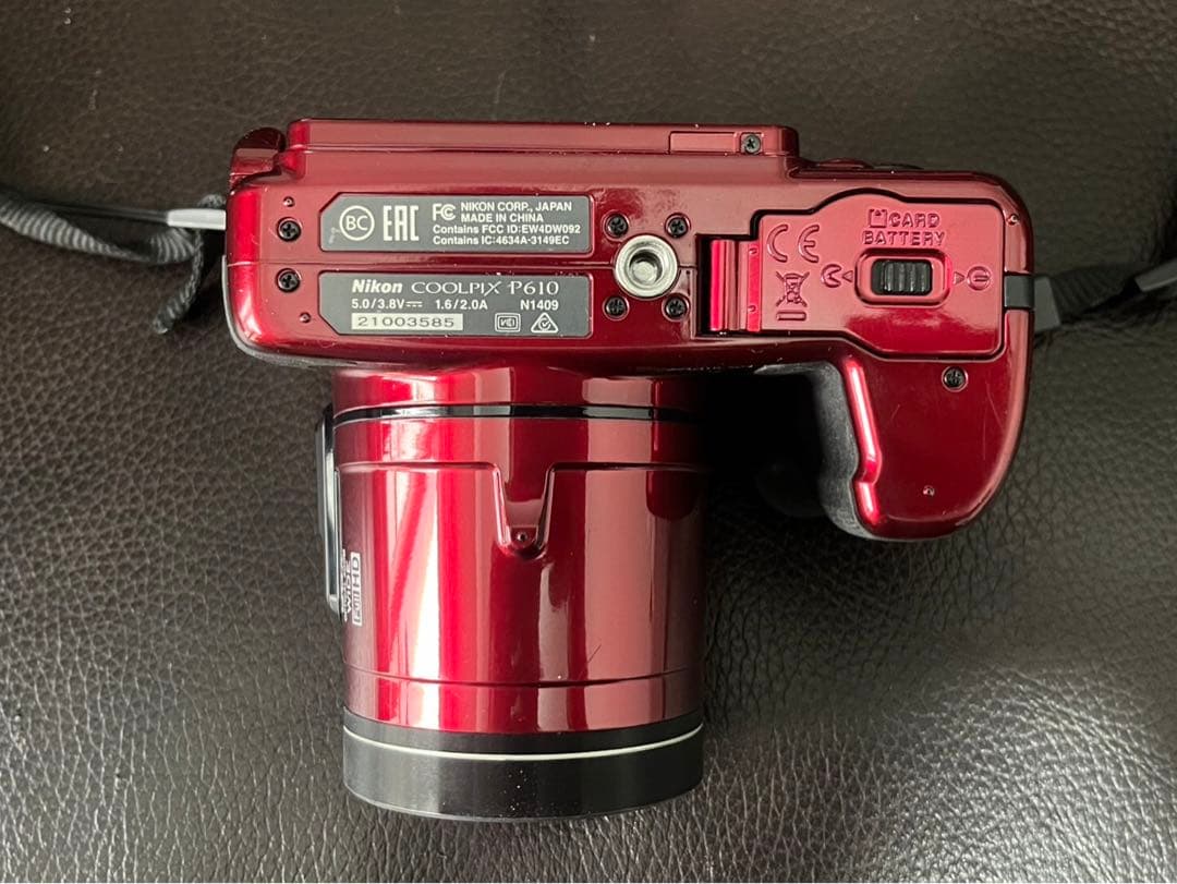 Nikon Coolpix P610 レッド 60倍光学ズーム