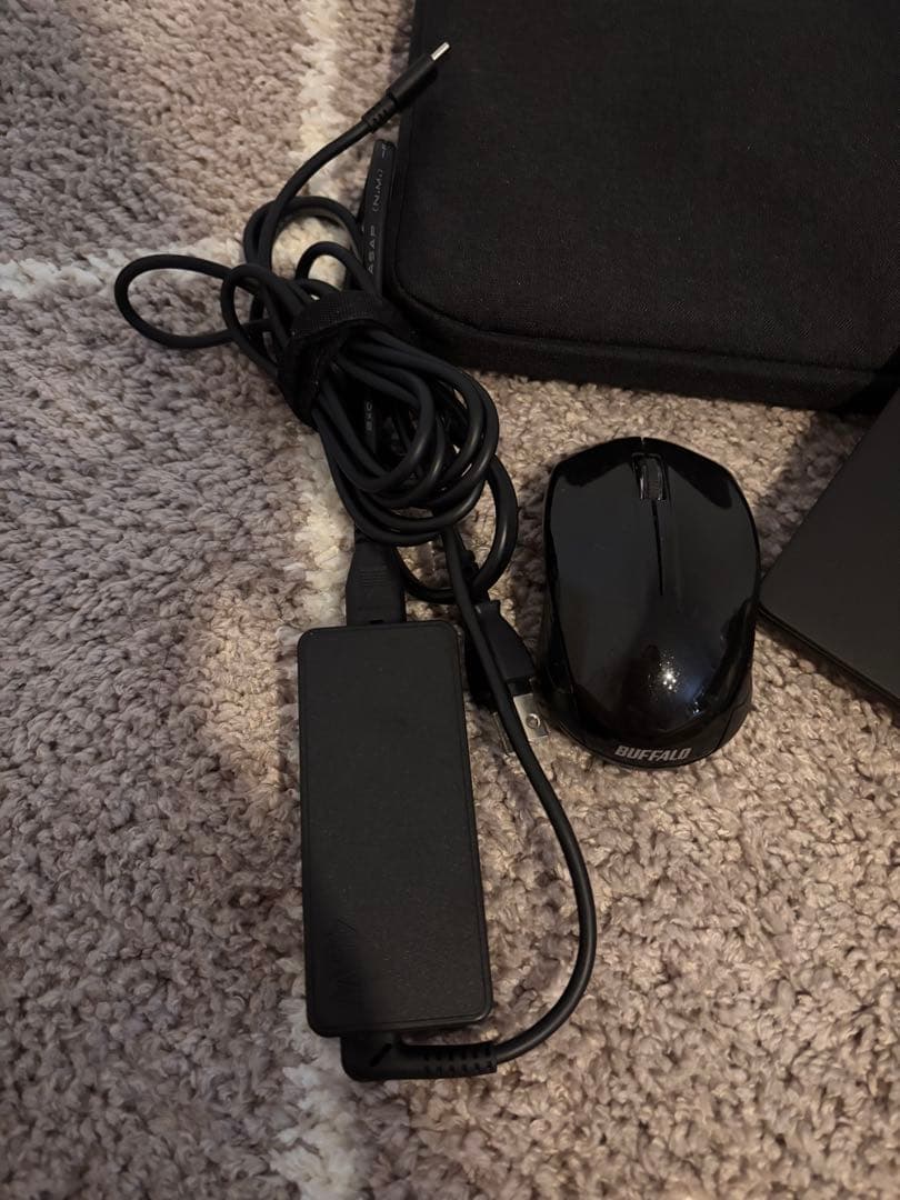 【最終値下げ】Fujitsu LIFEBOOK FMVU335BY
