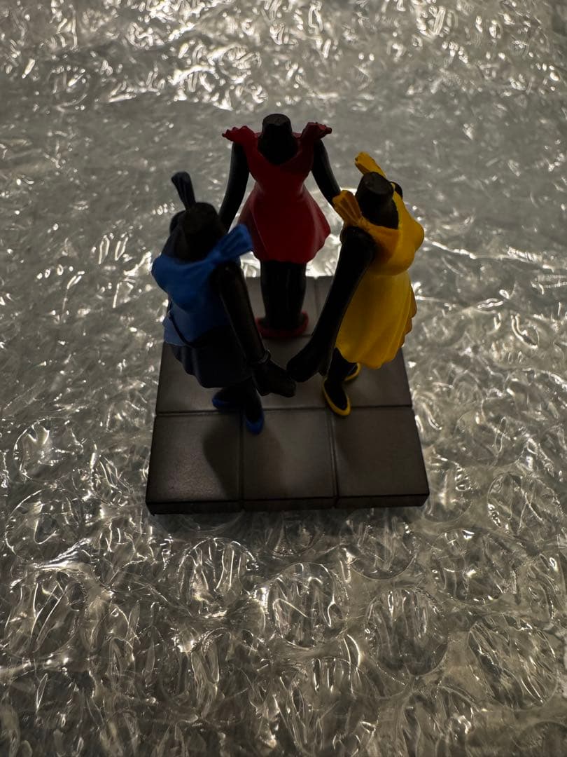 カラコレ Ib 無個性 フィギュア