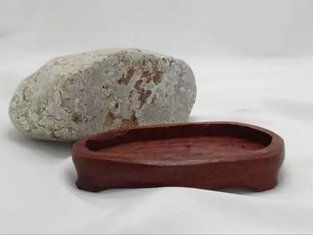 越前　梅花石　鑑賞石 紋様石 花模様 花石 水石　2163g 花梨台　希少