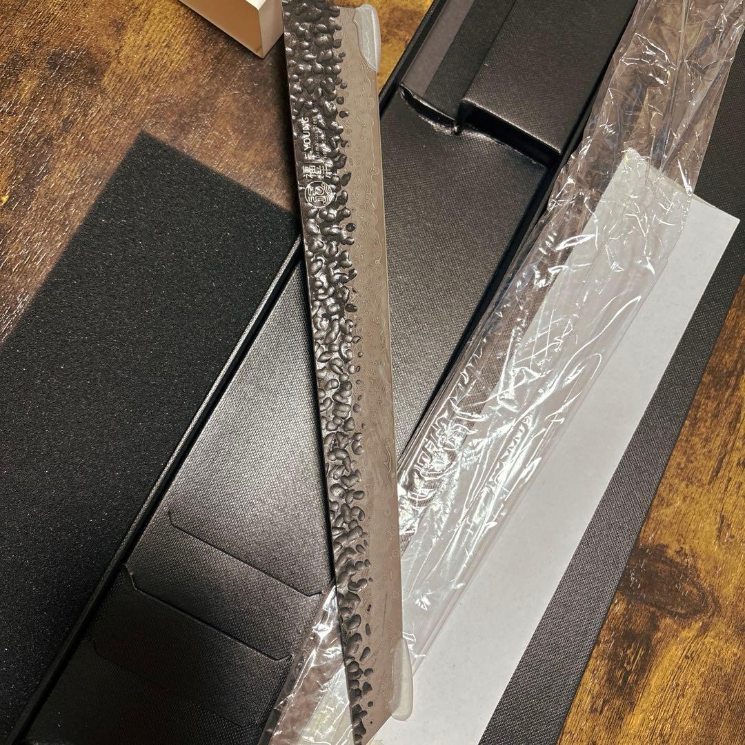 27センチ刺身包丁ダマスカス鋼