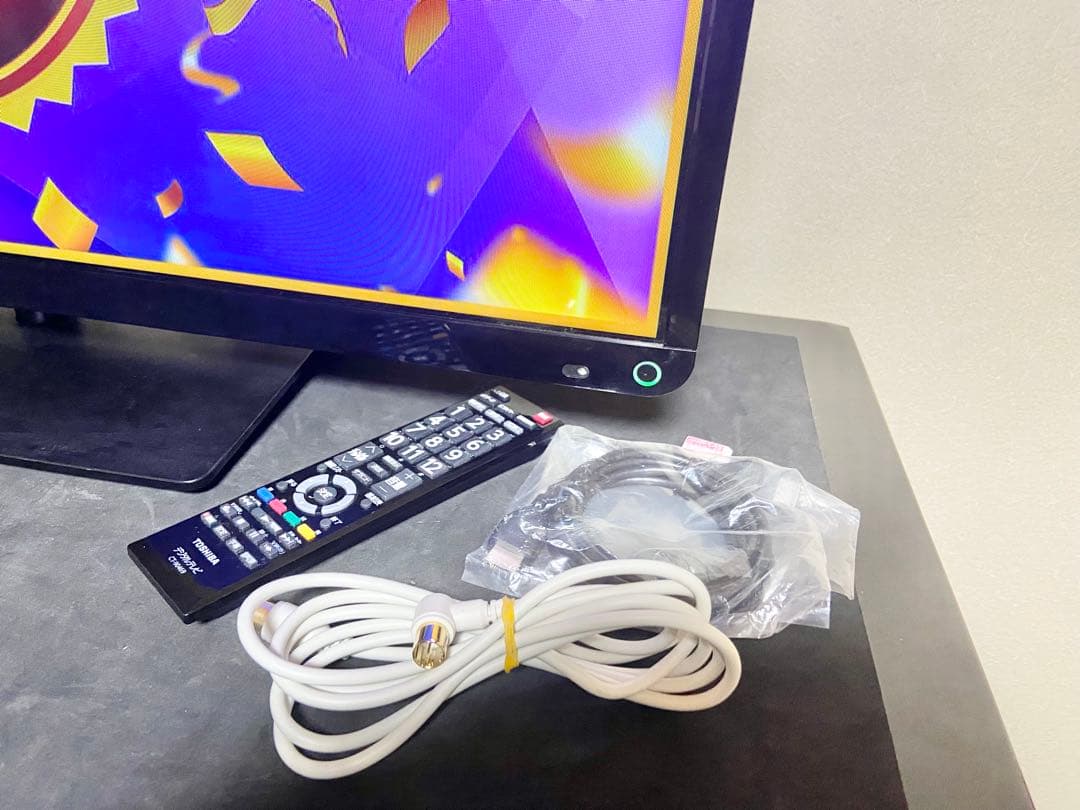 今だけ優待価格】東芝 REGZA 32V型HD・IPS/直下型LED｜外付HDD