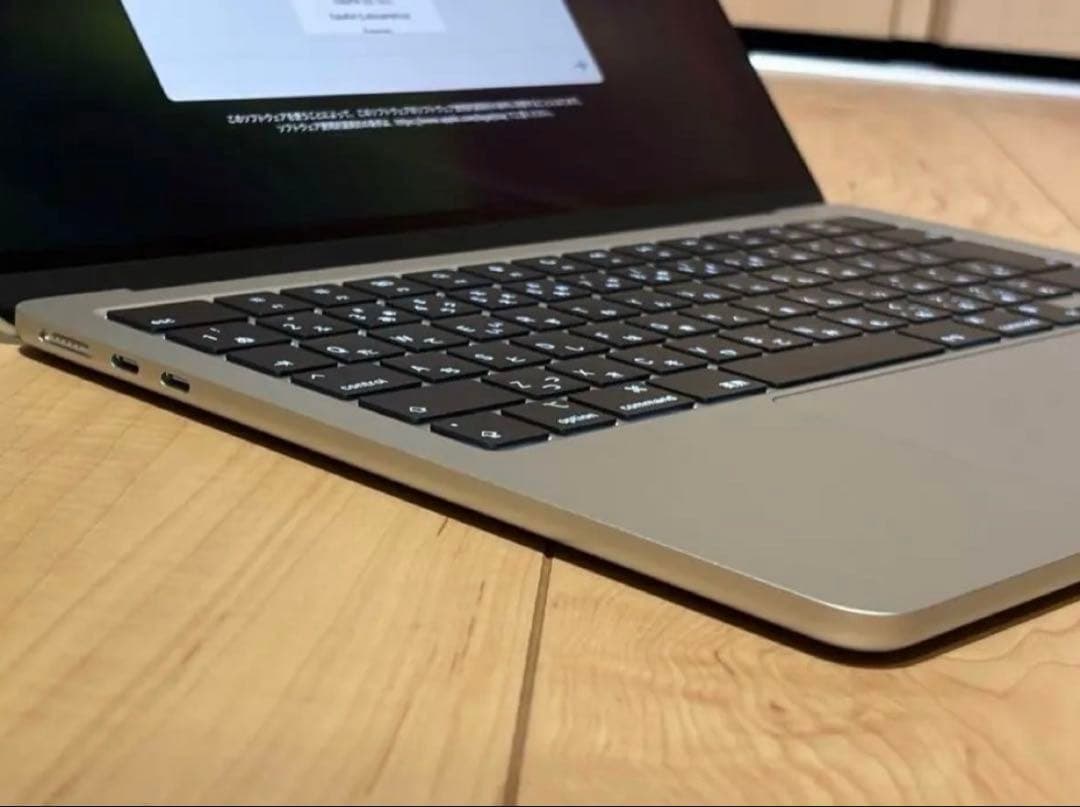 MacBook Air 13.6 M3 8GB 256GB シルバー 2024