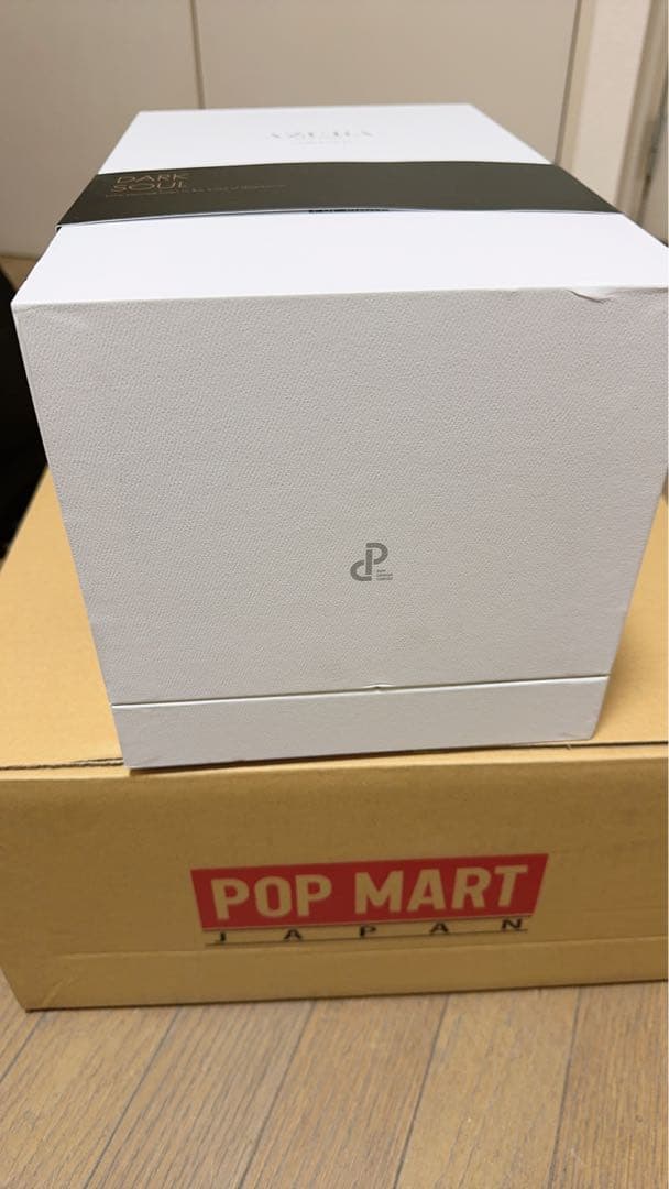 popmart AZURA Dark Soul 限定版