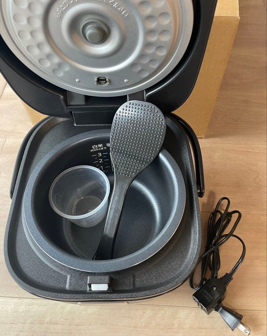 TIGER 炊飯器 JBS-A055 黒 タイガー 2024年製