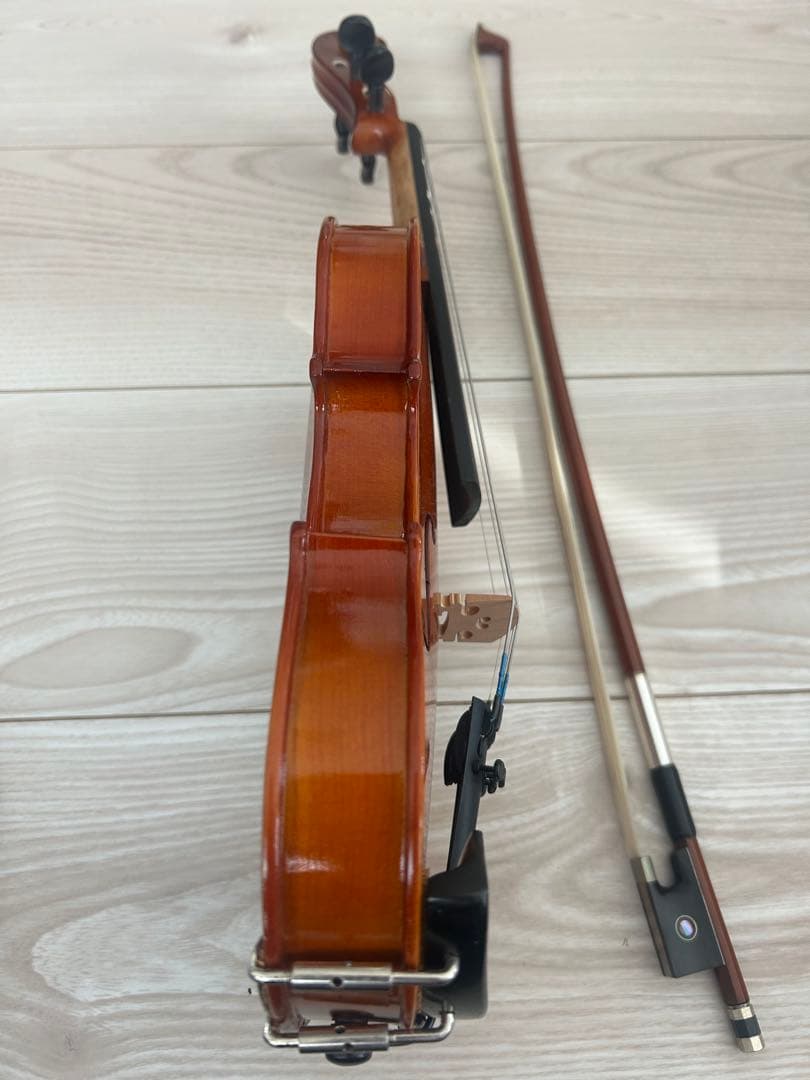 1/8 バイオリン 本体とケースセット