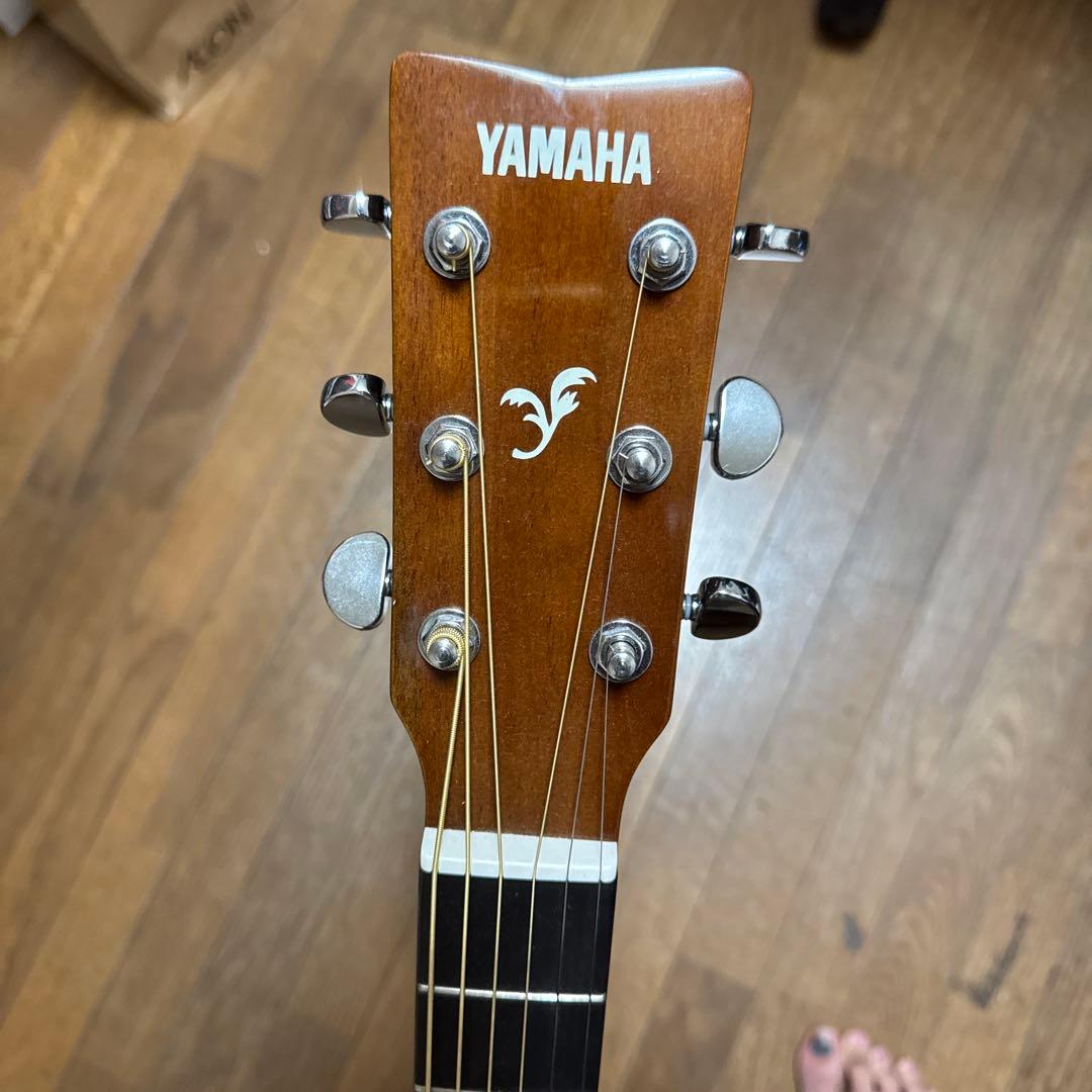 Yamaha F600 アコースティックギター