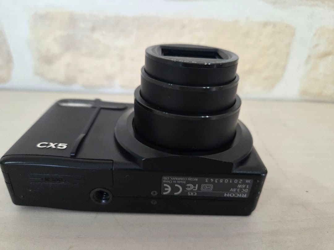 【美品♪】RICOH リコー　CX5 BLACK