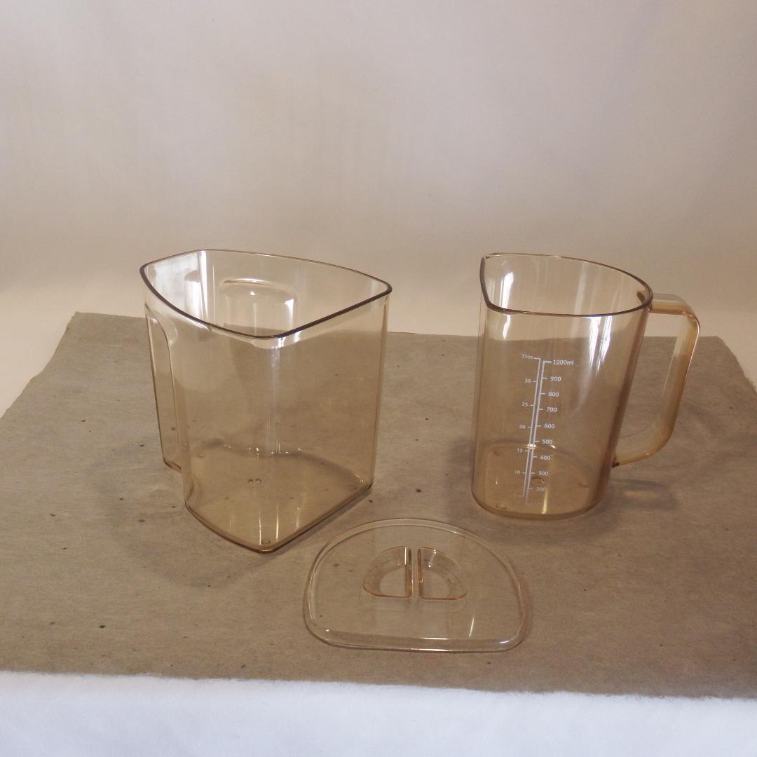 Hurom H-AA-RBA17 フェラーリレッド　スロージューサー 使用品