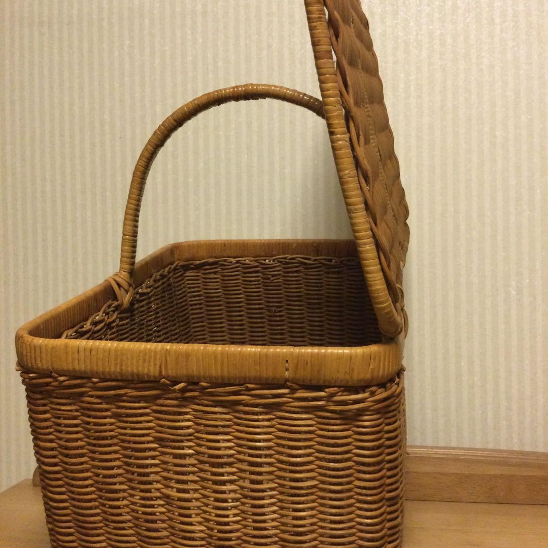 天然ラタン 蓋付きバスケット　大きいサイズ　ピクニックバスケット