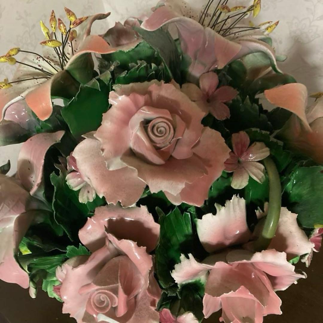 陶器製　インテリア　カラフルな花置物