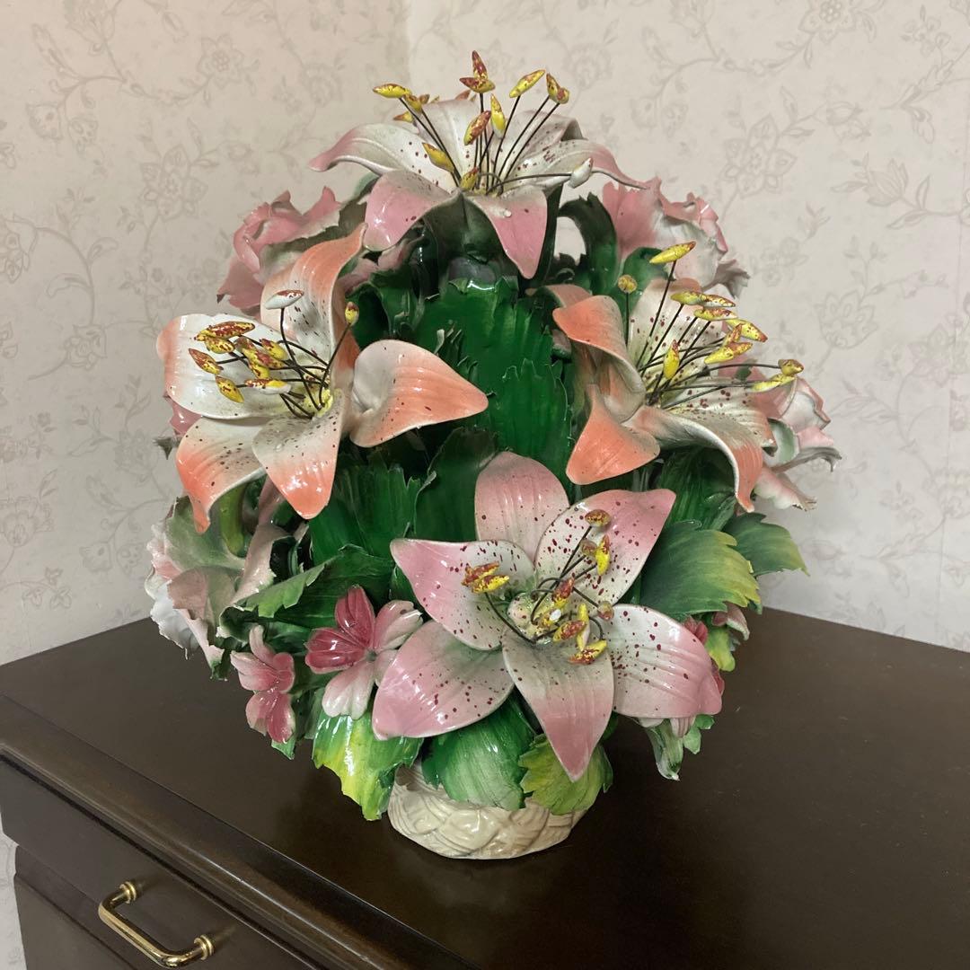 陶器製　インテリア　カラフルな花置物