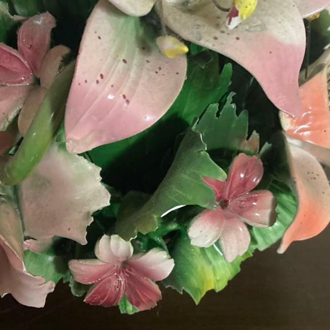 陶器製　インテリア　カラフルな花置物